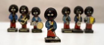 Robertson's gollywogs (The orchestra's singer - 2 of 3)