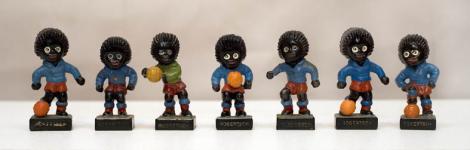 Robertson's gollywogs (The football team - 3 of 3)