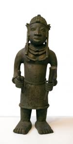 Benin bronze (Male - front view)