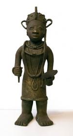 Benin bronze (Female - front view)